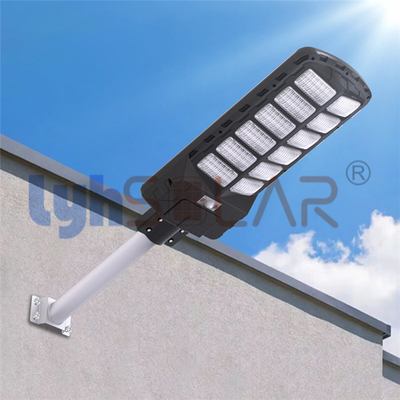 Wasserdichter Laternenpfahl der Straßen-IP65 Solar mit ABS und PC Materialien Anti-UV
